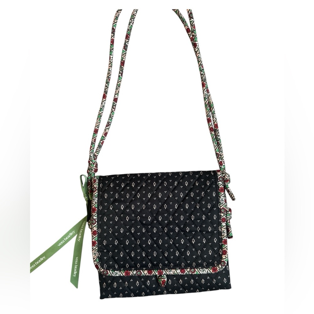 Vera Bradley Baird Hipster Cotton Holly
Days